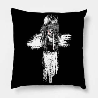 Dark Skull Wings Biker Style Top With Motif Pillow