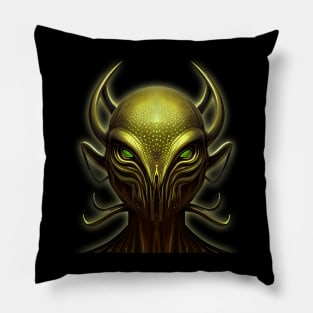 Alien Face - Golden Skin Pillow