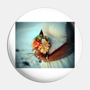 Bride's Bouquet Pin