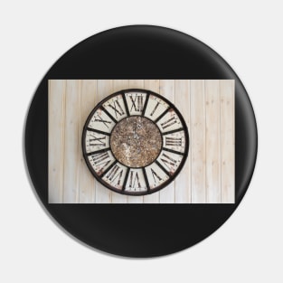 Roman Analog Wall Clock Pin