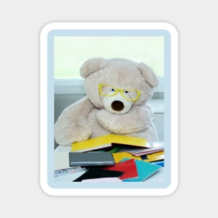 Teddy bear loves reading Magnet