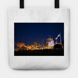 Oil Refinery, California, USA (C021/9297) Tote