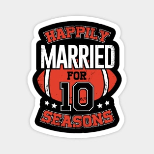 Married For 10 Years American Football Couple Gift Magnet