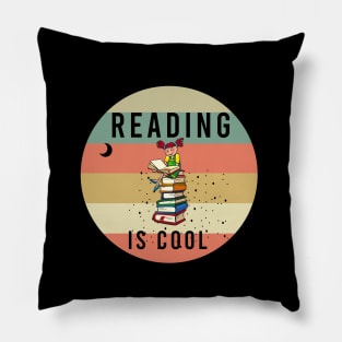 Reading is cool Pillow