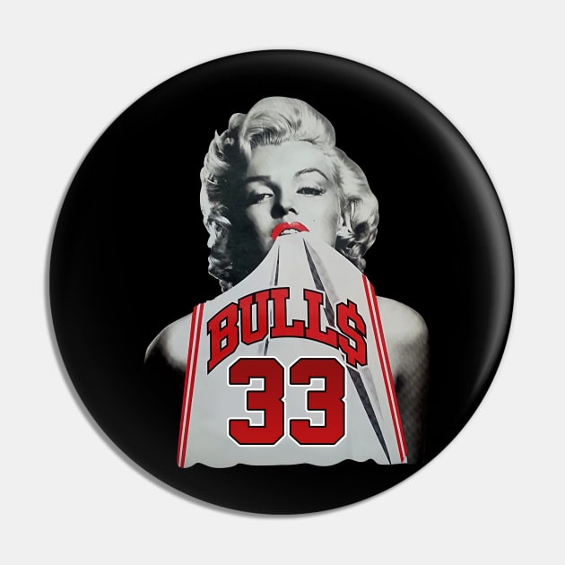 Marilyn Monroe Chicago Scottie Pippen white Pin by botokgetuk