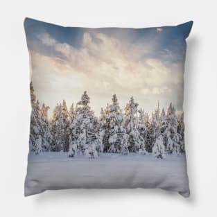 Winter in Yellowstone Pillow