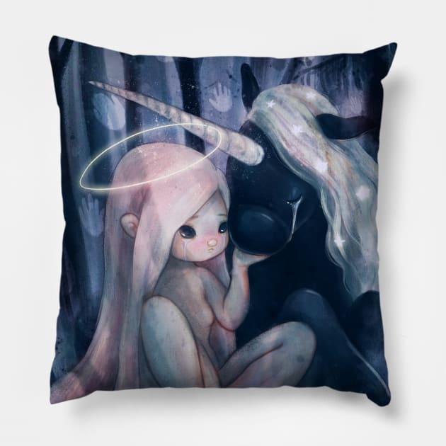 Unicorn Pillow by selvagemqt