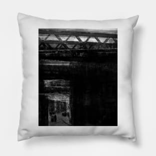 LEITH Pillow