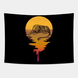 Retro Leopard On A 80's Sun Background Tapestry