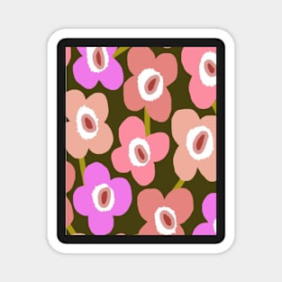 Retro Scandinavian Floral Pattern in Green and pink Magnet