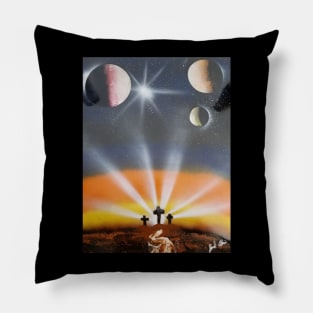 3 crosses and planets Pillow