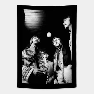 legend band in england vintage Tapestry