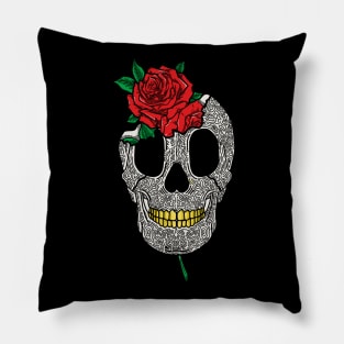 Skull and red roses Pillow