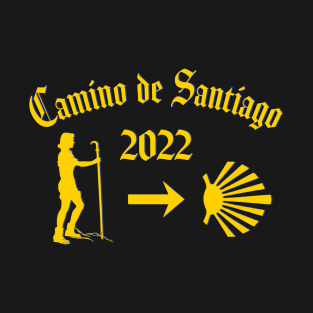 Camino de Santiago Typography Woman Pilgrim 2022 Yellow Scallop Shell T-Shirt