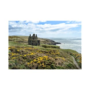 The ruins of Dunskey Castle near Portpatrick, Scotland T-Shirt