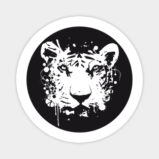 white graffiti tiger head Magnet