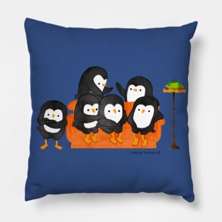 Penguins Friends Pillow