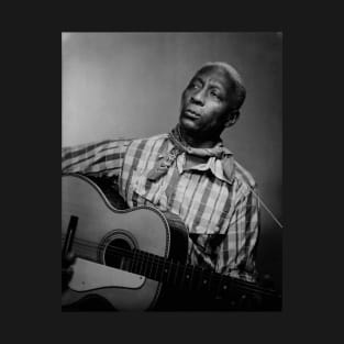 Young Leadbelly with guitar T-Shirt