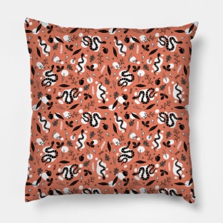 Snakes and Leaves Pink Version Pillow