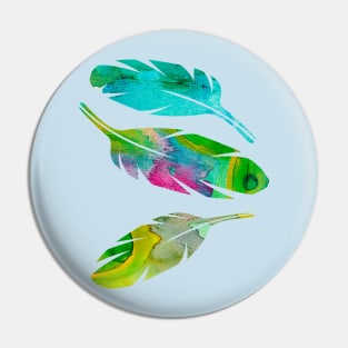 Bright feathers Pin