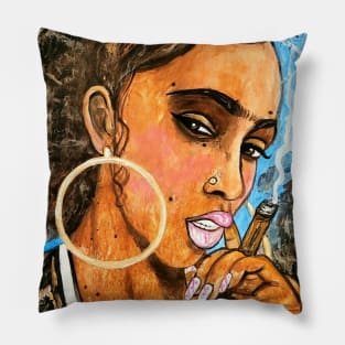 Lounge lady Pillow