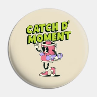 Catch The Moment T-Shirt Beige Pin