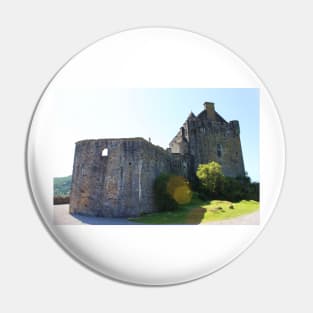 Eilean Donan II Pin