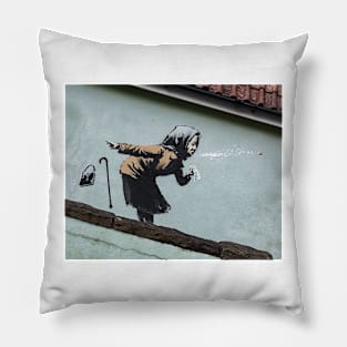 Banksy Aachoo!! Sneeze Dentures Pillow