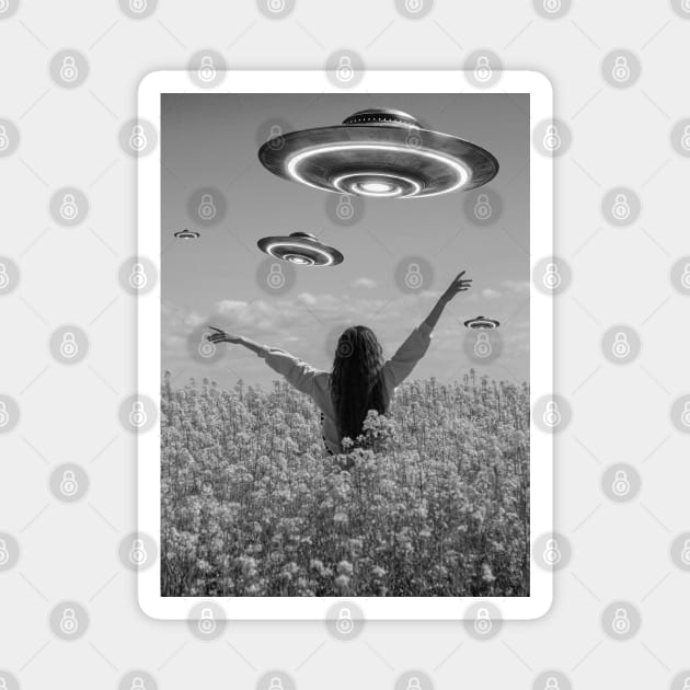 Welcome UFOs #2 Magnet by Megadorim