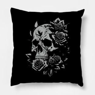 Skull with roses Pillow