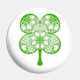 Fancy shamrock Pin