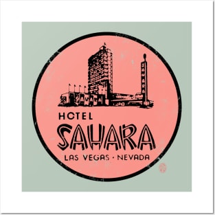  Las Vegas Nevada LV Varsity Style Red Print T-Shirt : Sports &  Outdoors
