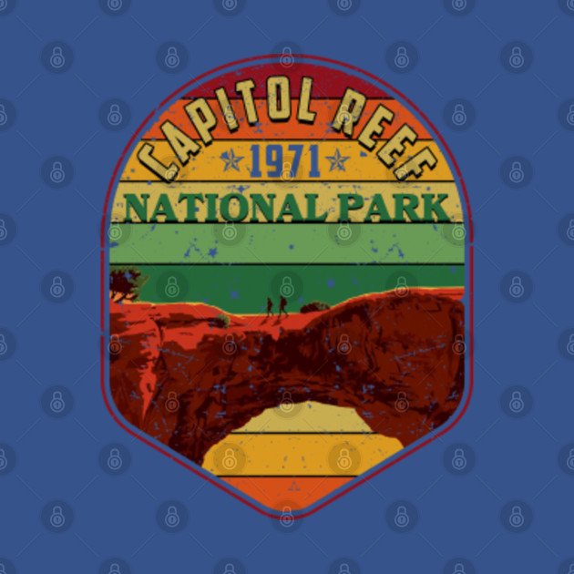 Disover Capitol Reef National Park vintage retro - Capitol Reef National Park - T-Shirt