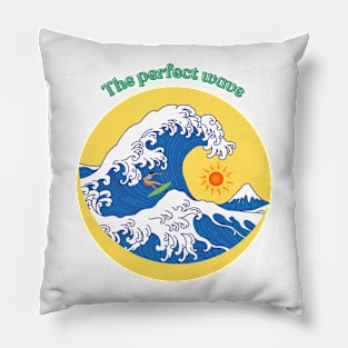 The perfect wave Pillow