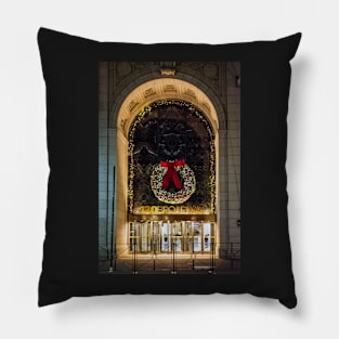 Christmas Wreath on Broadway Pillow