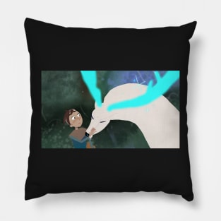 The Knight's Hart gifts Pillow