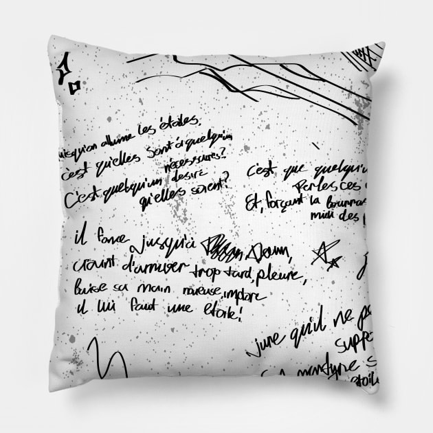 Écoutez! Pillow by ardendrary