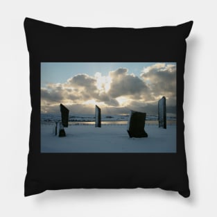 Stenness in snow Pillow