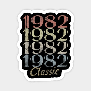 38th Birthday Gift 38 Years Old Retro Vintage 1982 Classic Magnet