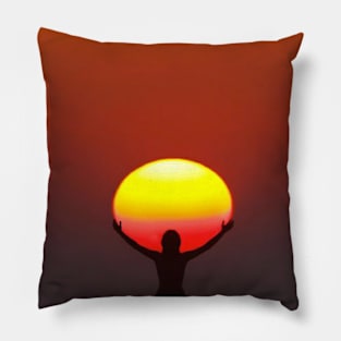 A day on the beach Pillow