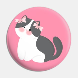 Coquette grey Cat Pin