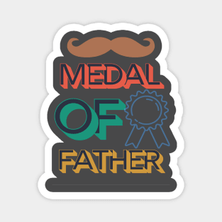 medal of father Magnet