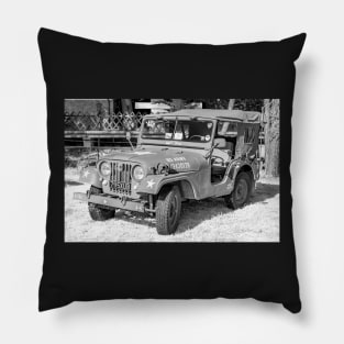 World War 2 military jeep on display Pillow