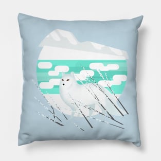 Arctic Fox - Cold but beautiful Pillow