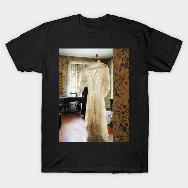 19th Century Wedding Dress Wedding Dress T Shirt Teepublic Au