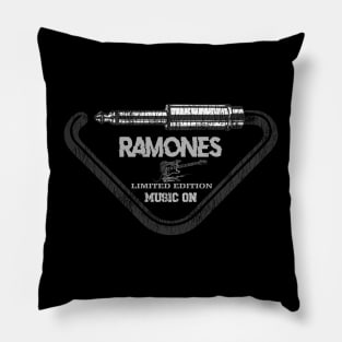 Ramones \ Vintage Style Design Pillow