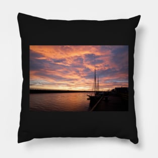 October sunrise on the River Blyth Pillow