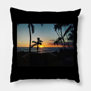 Diamond Head Beach Hotel Sunset Pillow