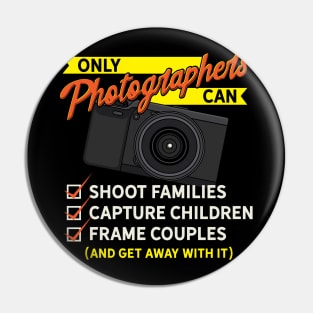 Photographer Gift Vintage Retro Pin