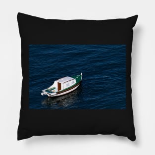 From Casilhas to Boca Do Vento - 8 - Boat On The River © Pillow